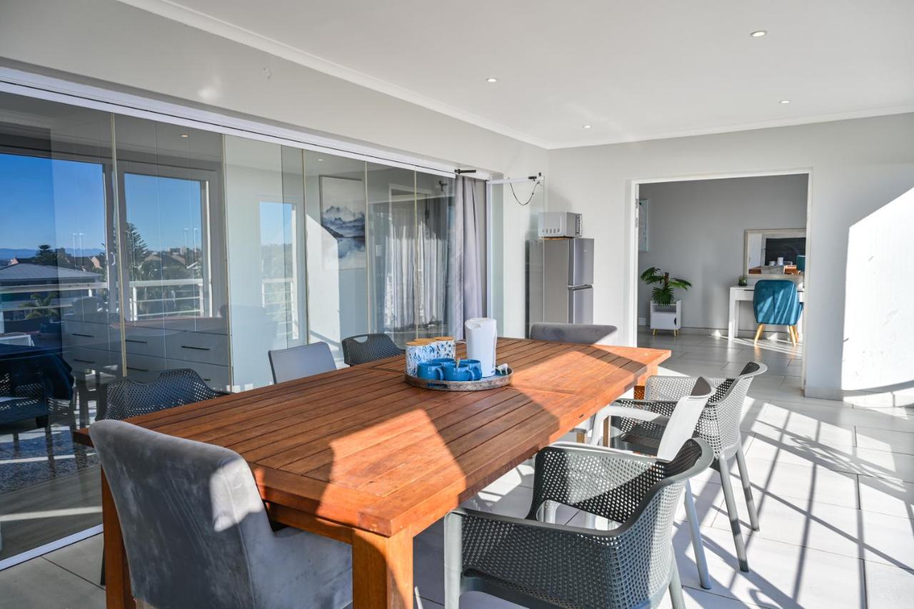 Harbour Cottages, Humewood Casa de Férias *